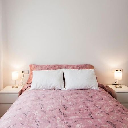Sentirse En Casa Lejos De Casa. Apartamento 2. Алмерия Екстериор снимка